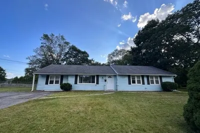 133 Lazywood Ln