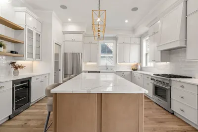 12 Walnut St #2