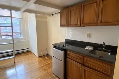 507 Beacon St #3