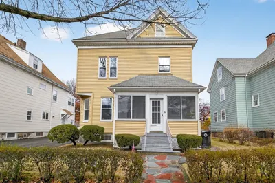 33 Capitol St
