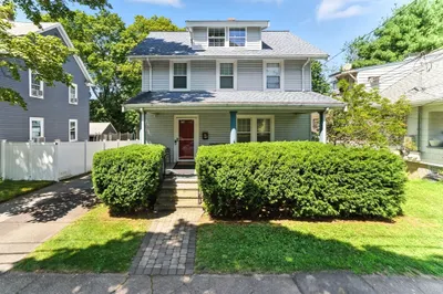 25 Berry St 1