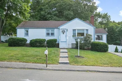 41 Duren Avenue