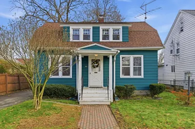 63 Webber St