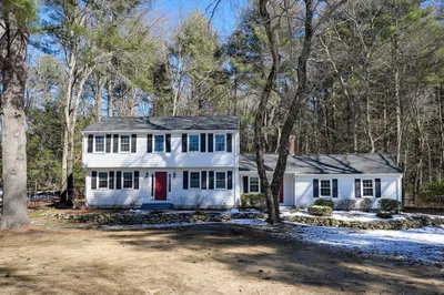 233 Mill St 1