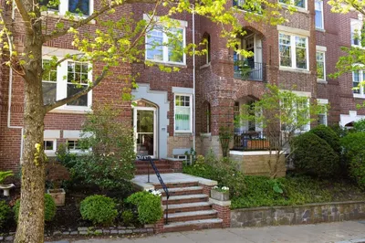 38 Garrison Rd #2