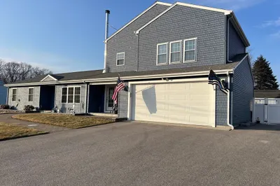 204 Riley Ave 1