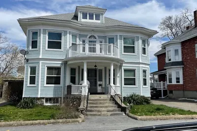 118 Ash St