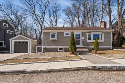 5 Martinwood Rd 1