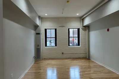 70-72 Northampton St #103 1