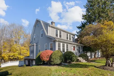 53 Montvale Avenue