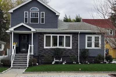 50 Lawrence Rd 1