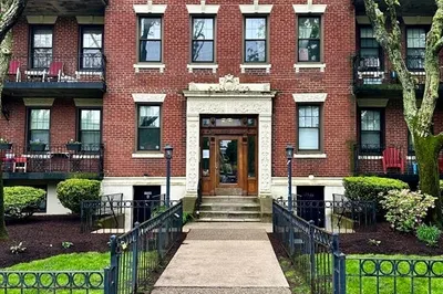 1758 Commonwealth Ave #7