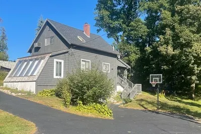 12 Nutter Rd #B 1
