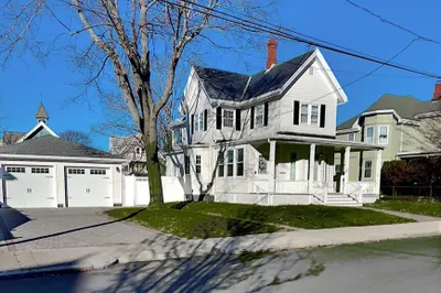207 Cottage Park Road 1
