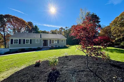 12 Dorcas Dr 1
