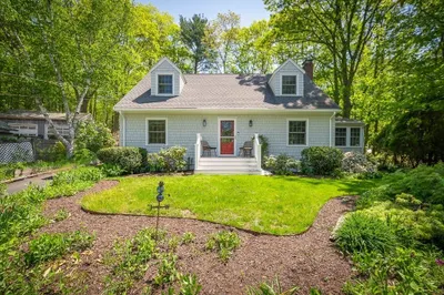 43 Woodward Ave 1