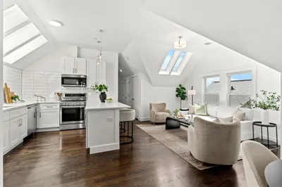 9 Upham Ave #3 1