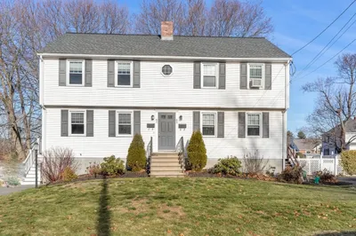 85 Autran Ave #85