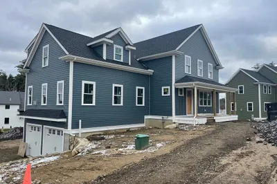 16 Taylor Ln 1