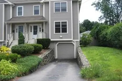 102 Jarvis Cir #102 1