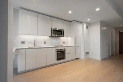 133 Seaport Blvd #1521