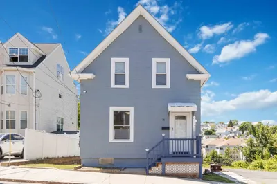 78 Woodlawn St 1