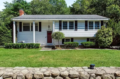 84 Lincoln St 1