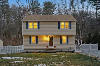 557 Fowler Rd 1