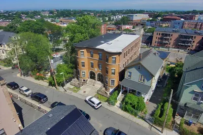 32-34 Hartwell St 1