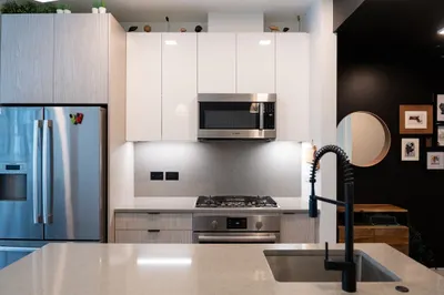 2 Sinclair Rd #202 1