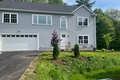 25 Ash St 1