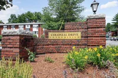 A4 Colonial Dr #7