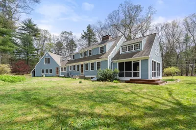 8 Todd Pond Rd 1