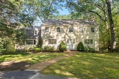 14 Inverness Cir
