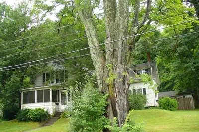 103 High St
