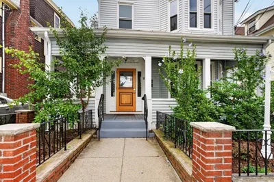 9 Dartmouth St 1