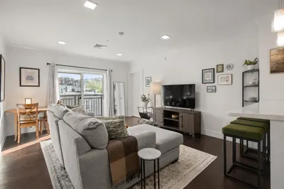 320 Maverick Street #303 1