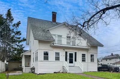 21 Sunset Ave