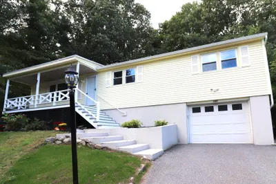 146 Walnut St 1