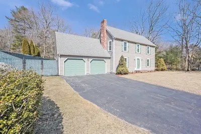 295 Nichols Drive 1