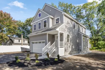 48 BeaCh Rd #C 1