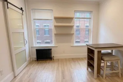 11 Irving St #6 1