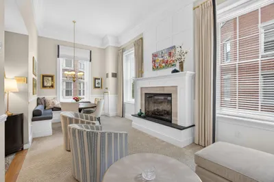 47 Harvard Street #C202 1
