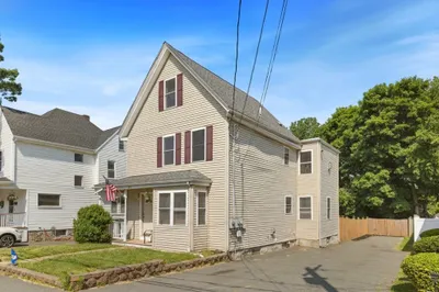 37 Adams Ave 1