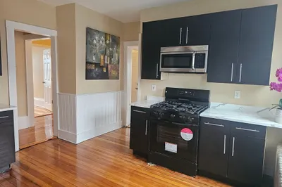 801 Blue Hill Avenue #3 1