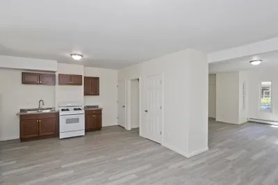 22-22 Highland Ave #22 1