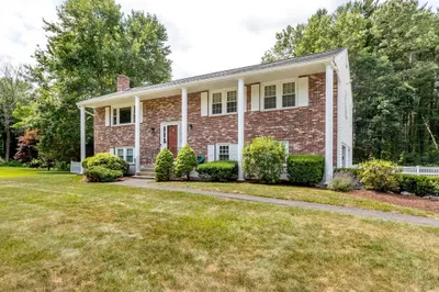 11 Kathryn Ln 1