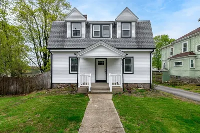 73 Webb St