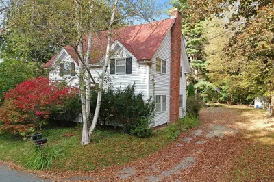 10 Cannon Hill Ave