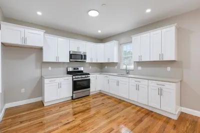 18 Baird St #2 1